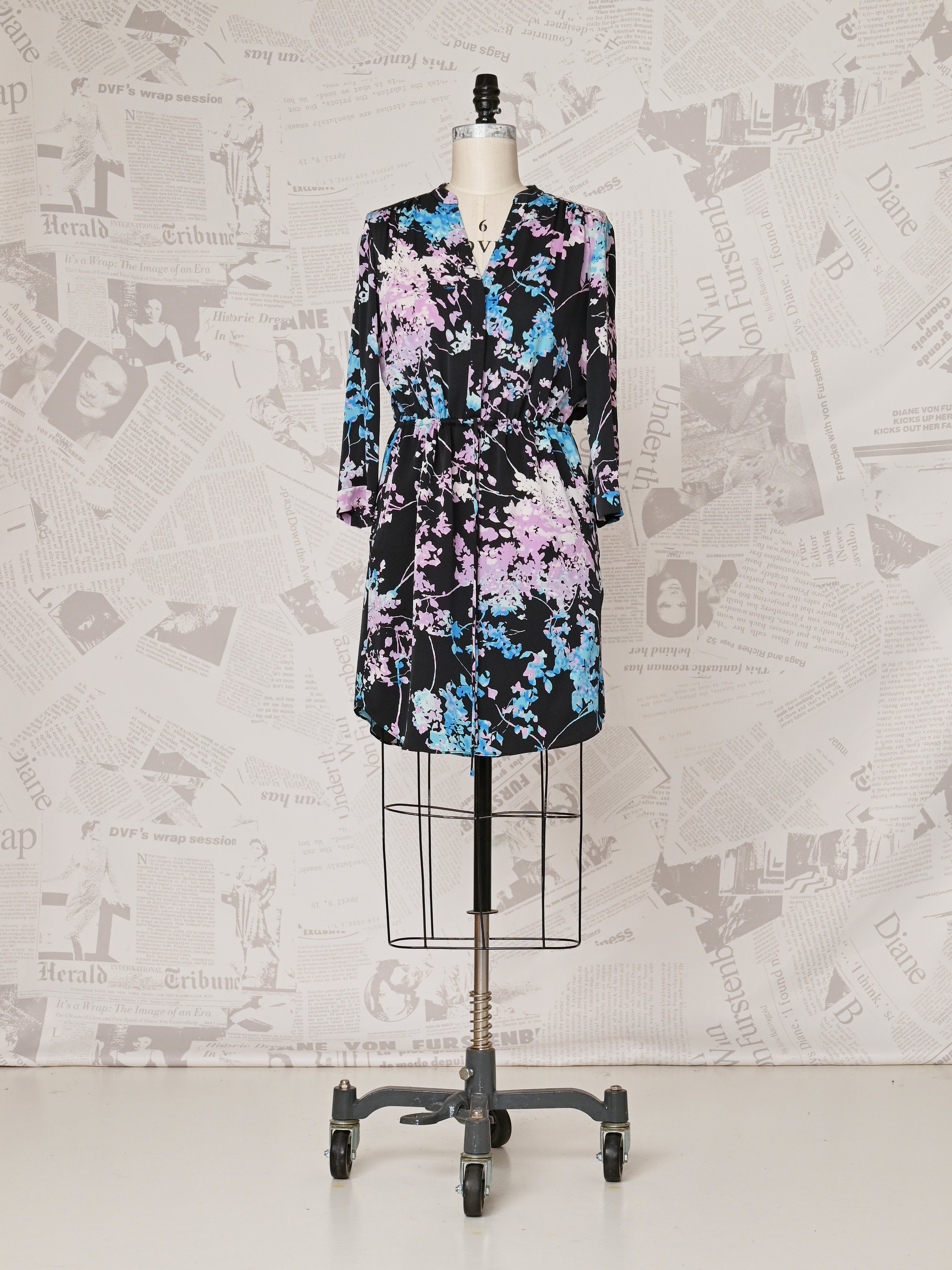 Button Up Dress - DVF Vintage Button Up Dress - DVF Vintage