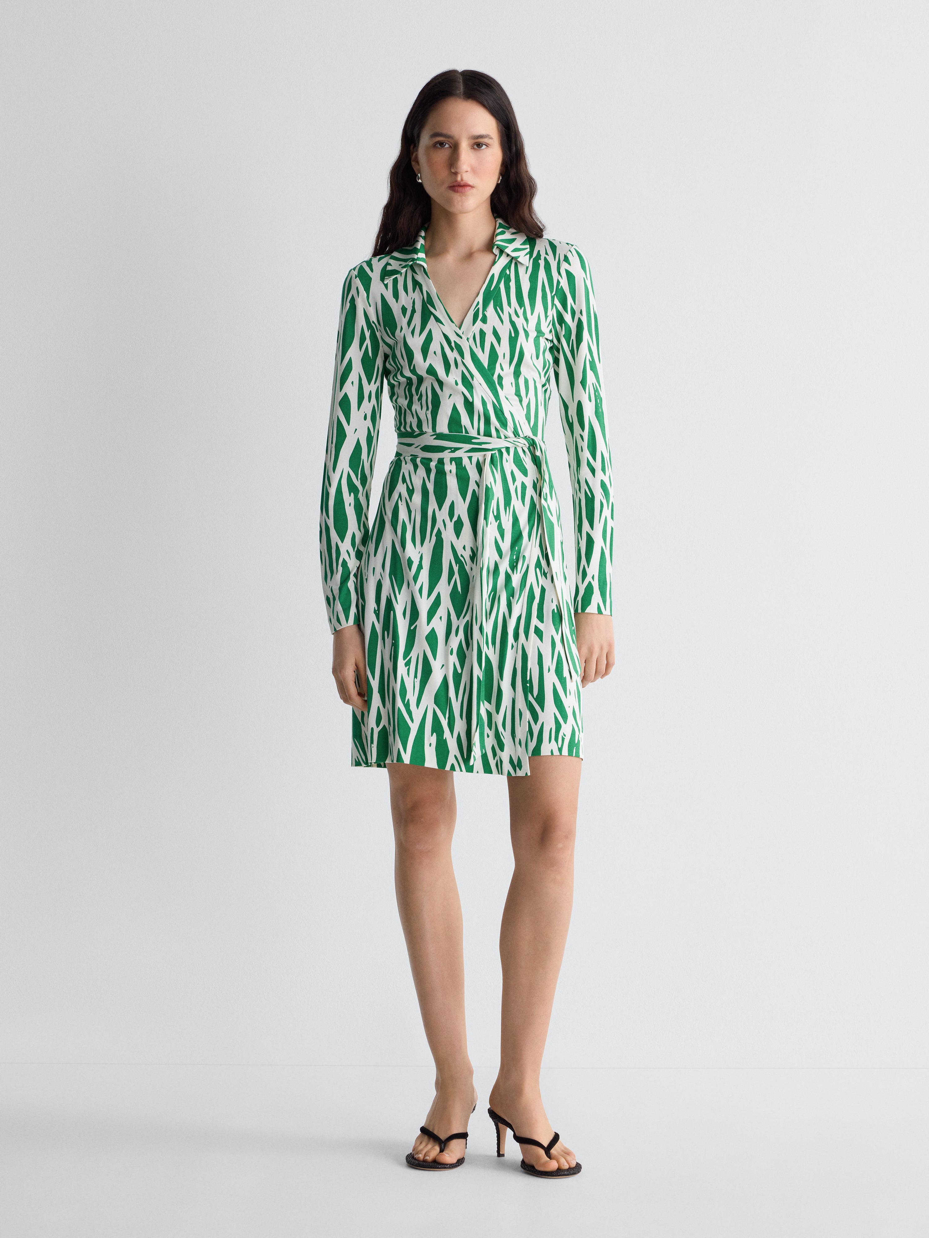 silk jersey wrap dress DVF Jeanne The Mesh Cardigan (Size):XL Sleeve Type:LONG SLEEVE its fabric makes it Mandatory blues return to