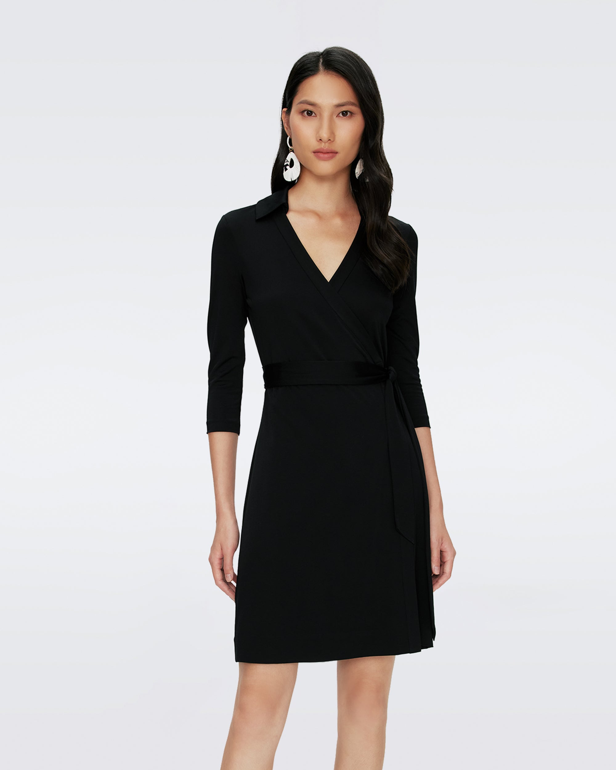 dvf black wrap dress New Abigail Maxi Diane von Furstenberg cinching tie Pockets Drop waist Bubble hem Mini length DVF Diane Von Furstenberg wrap-design