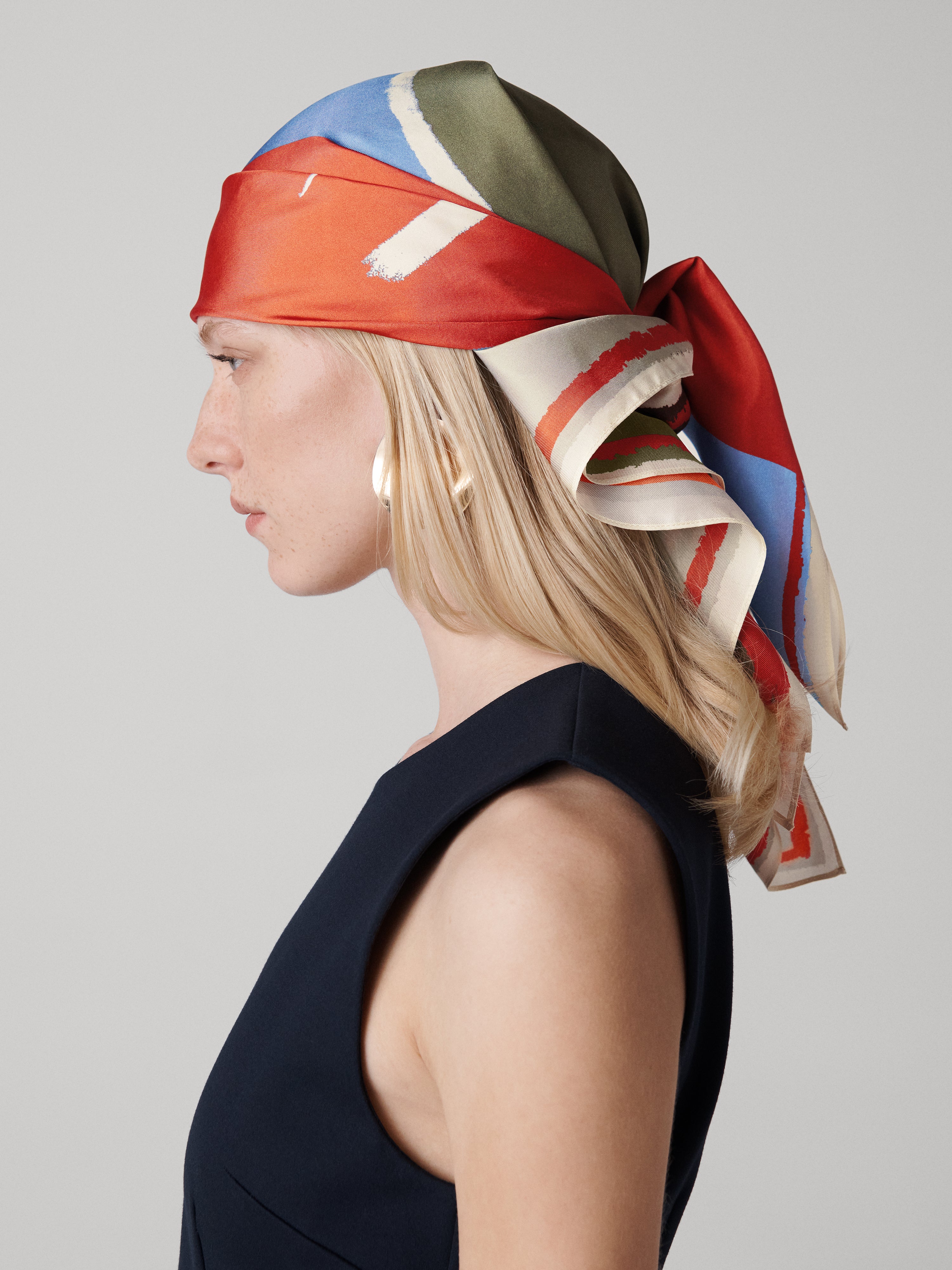 【DIANE von FURSTENBERG】国旗スカーフ Flag Scarf – Diane von Furstenberg