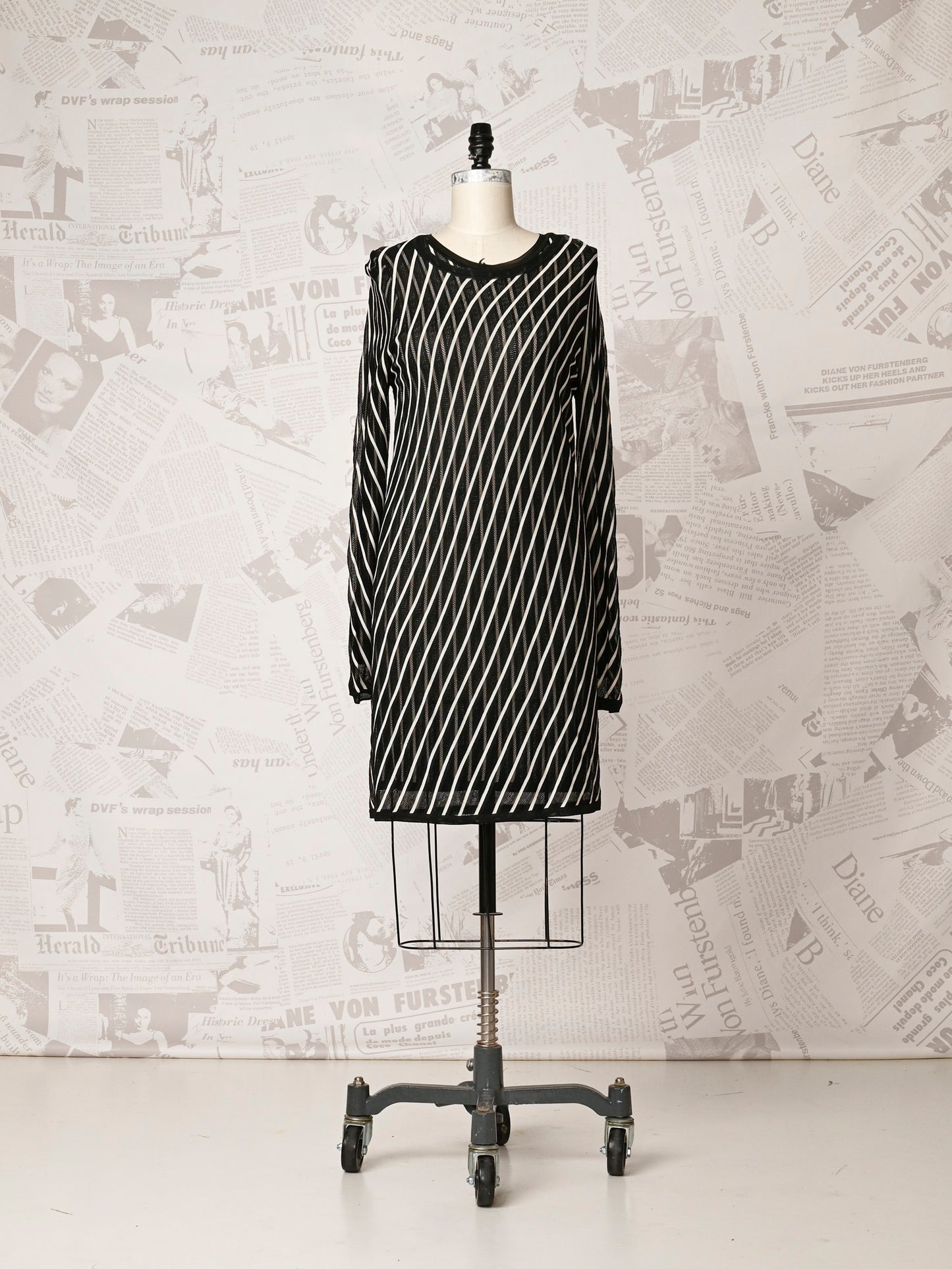 dvf knit dress NEW Diane Von Furstenberg DVF Knit Sweater Dress Size M Med Medium NEW