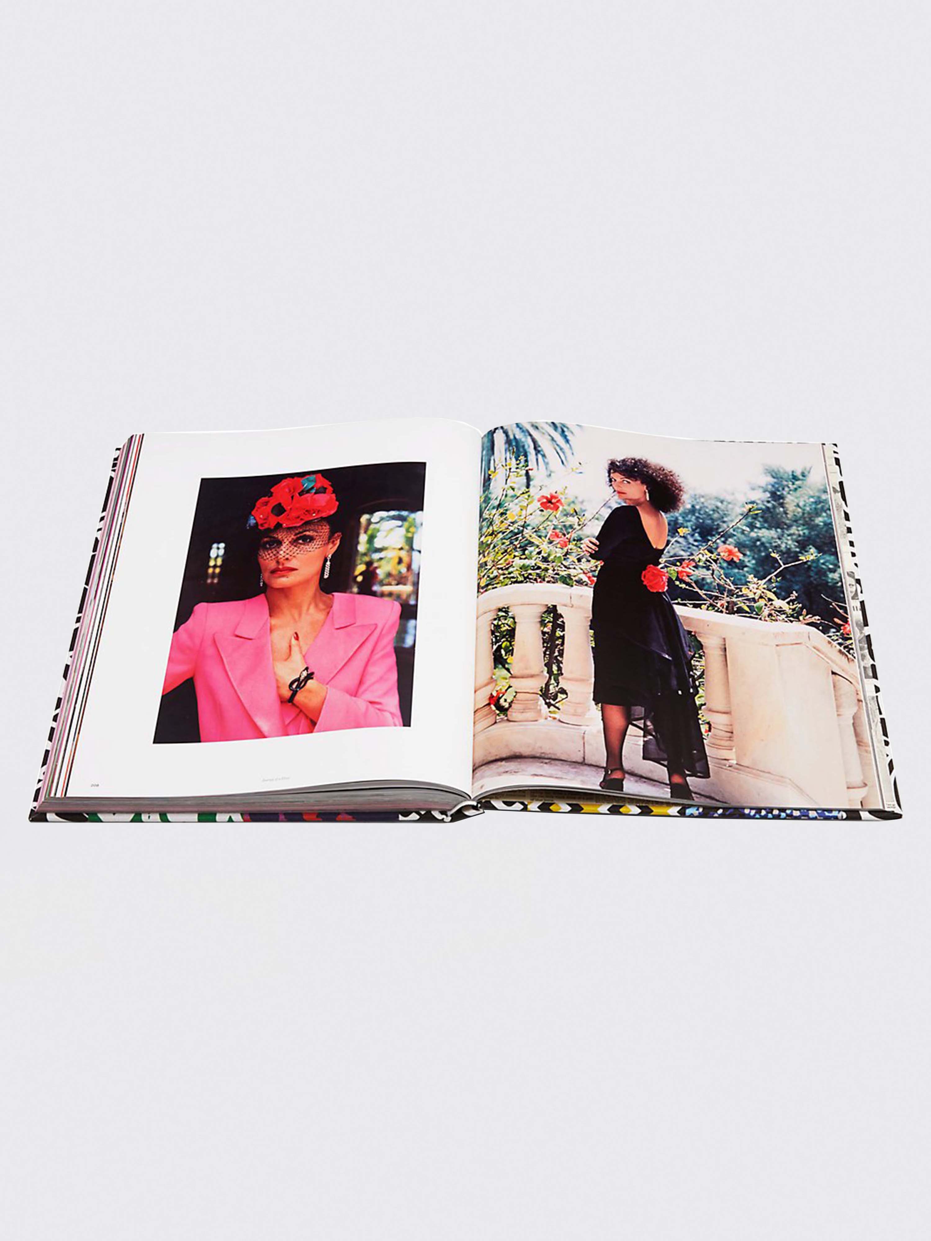 Diane von Furstenberg　Journey of a Dress Journey Of A Dress Coffee Table Book – Diane von Furstenberg