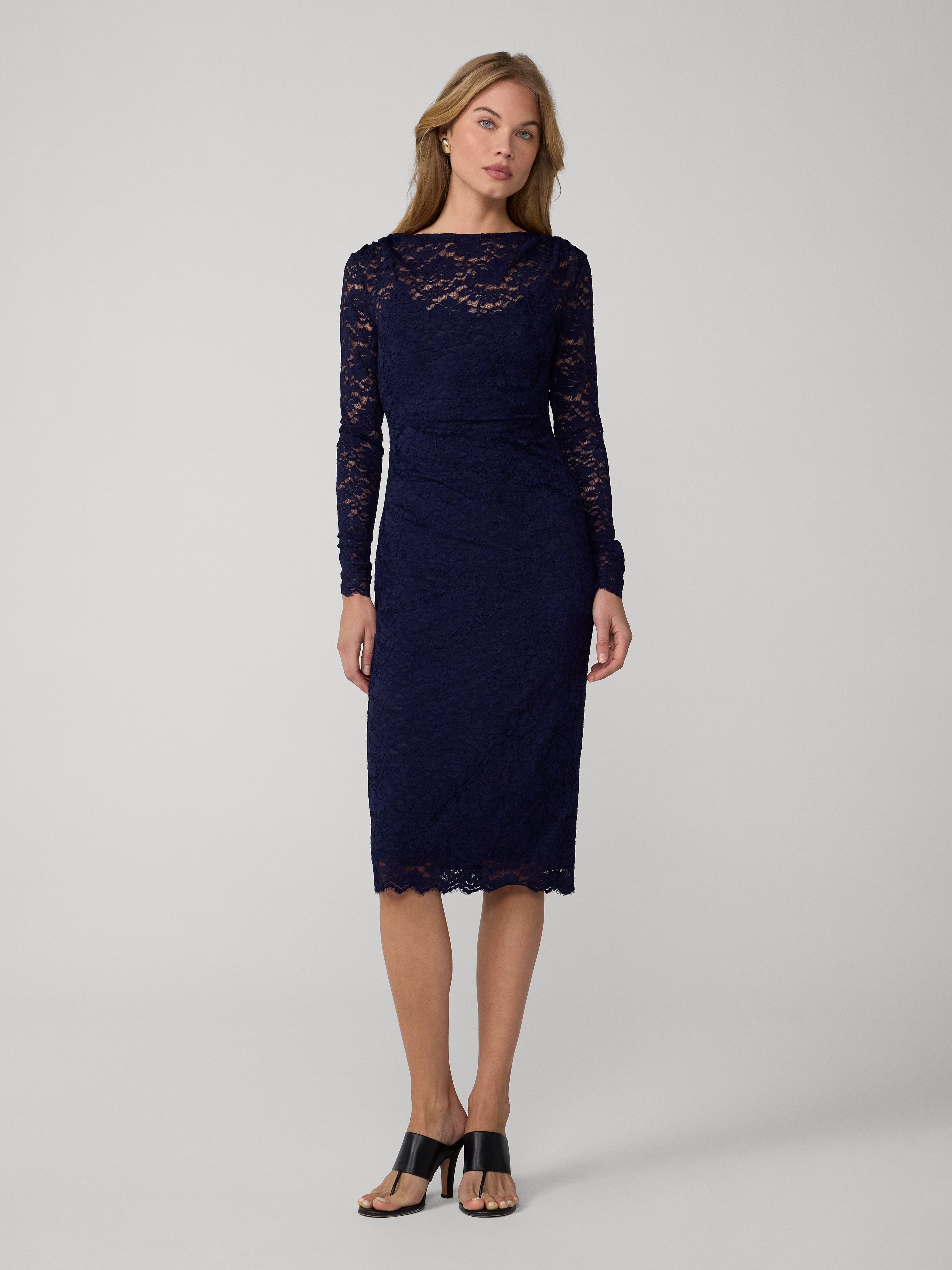 DVF