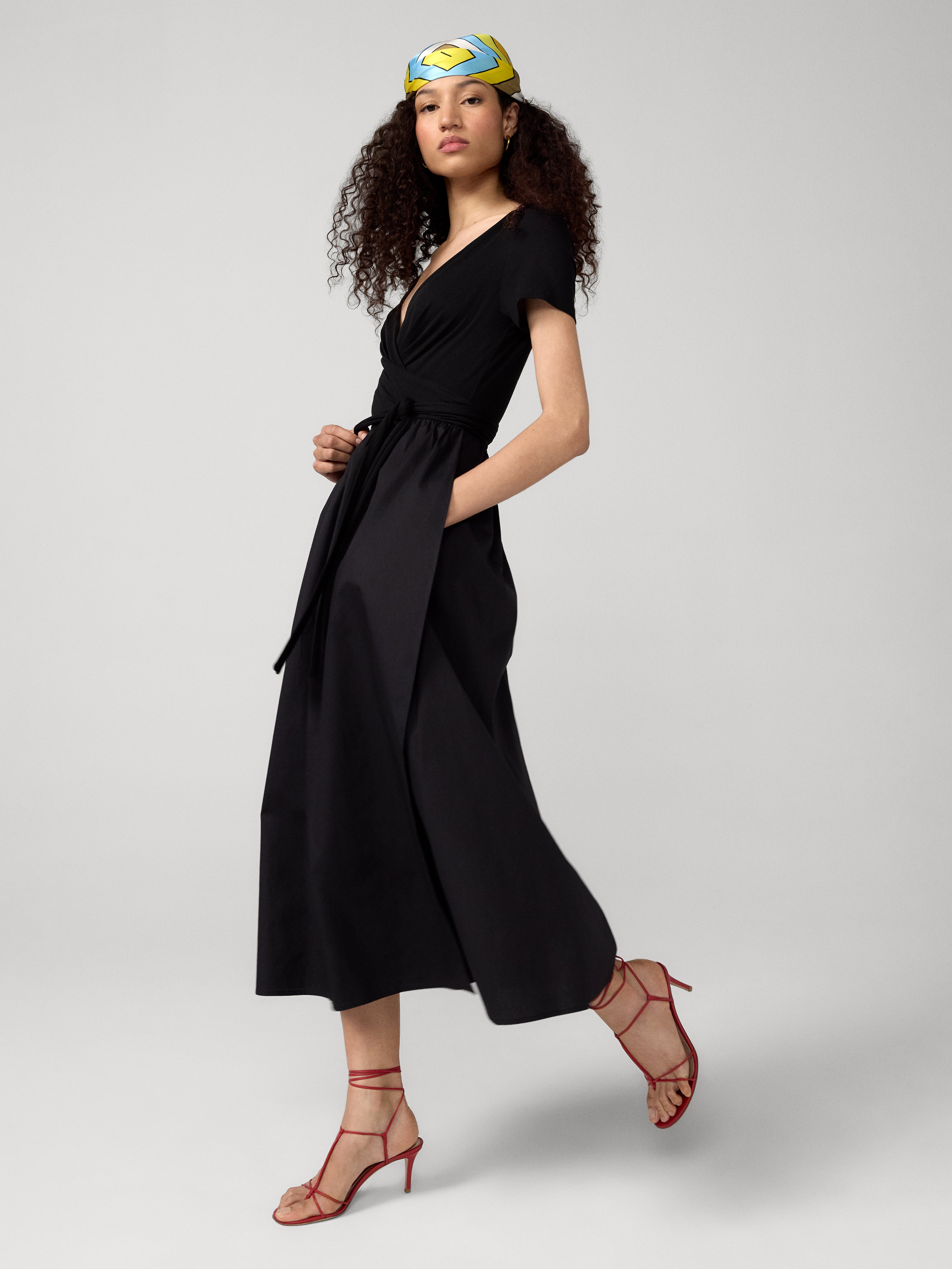 DVF