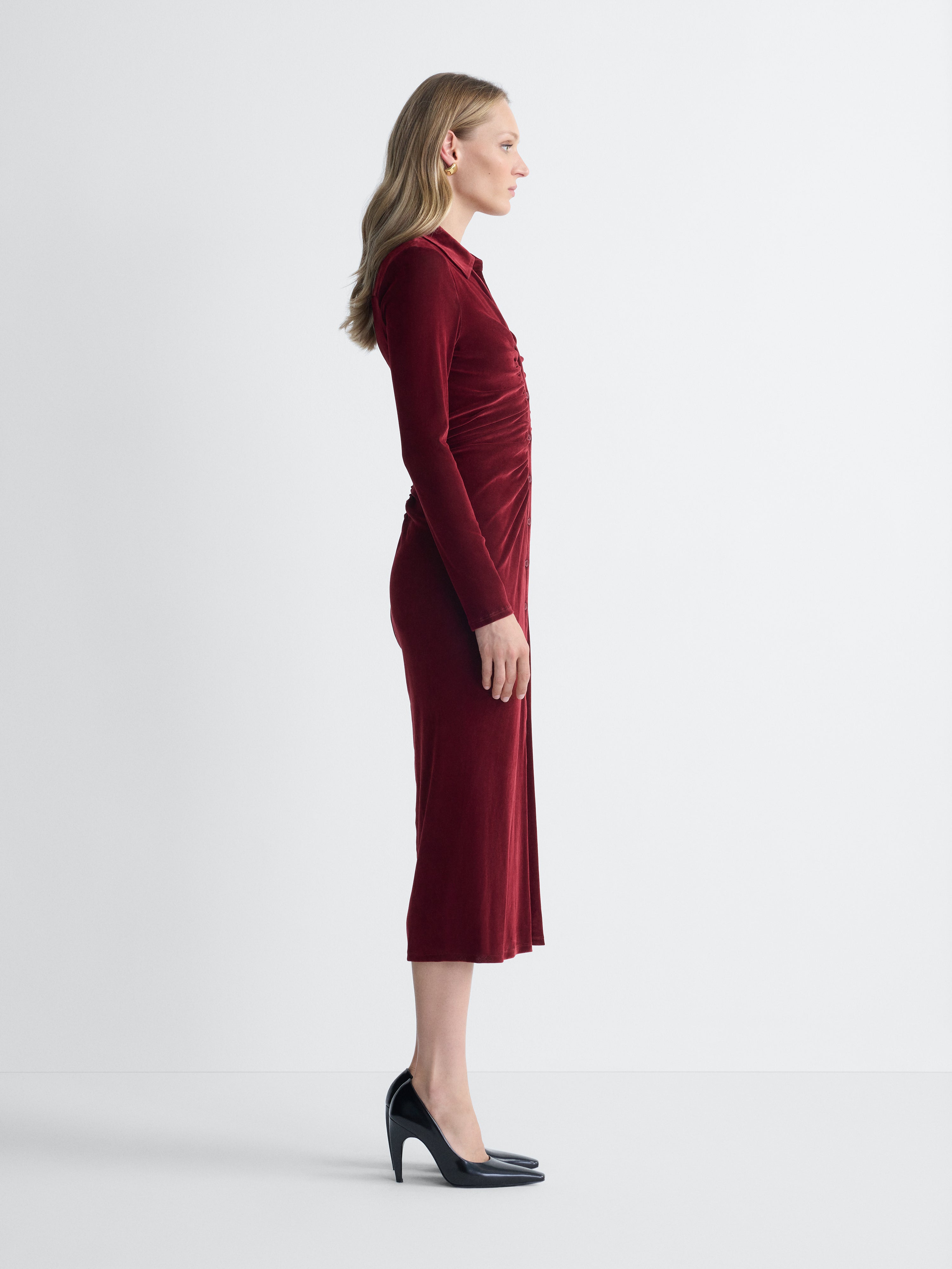 Sheska Velvet Dress in Brick, side view
