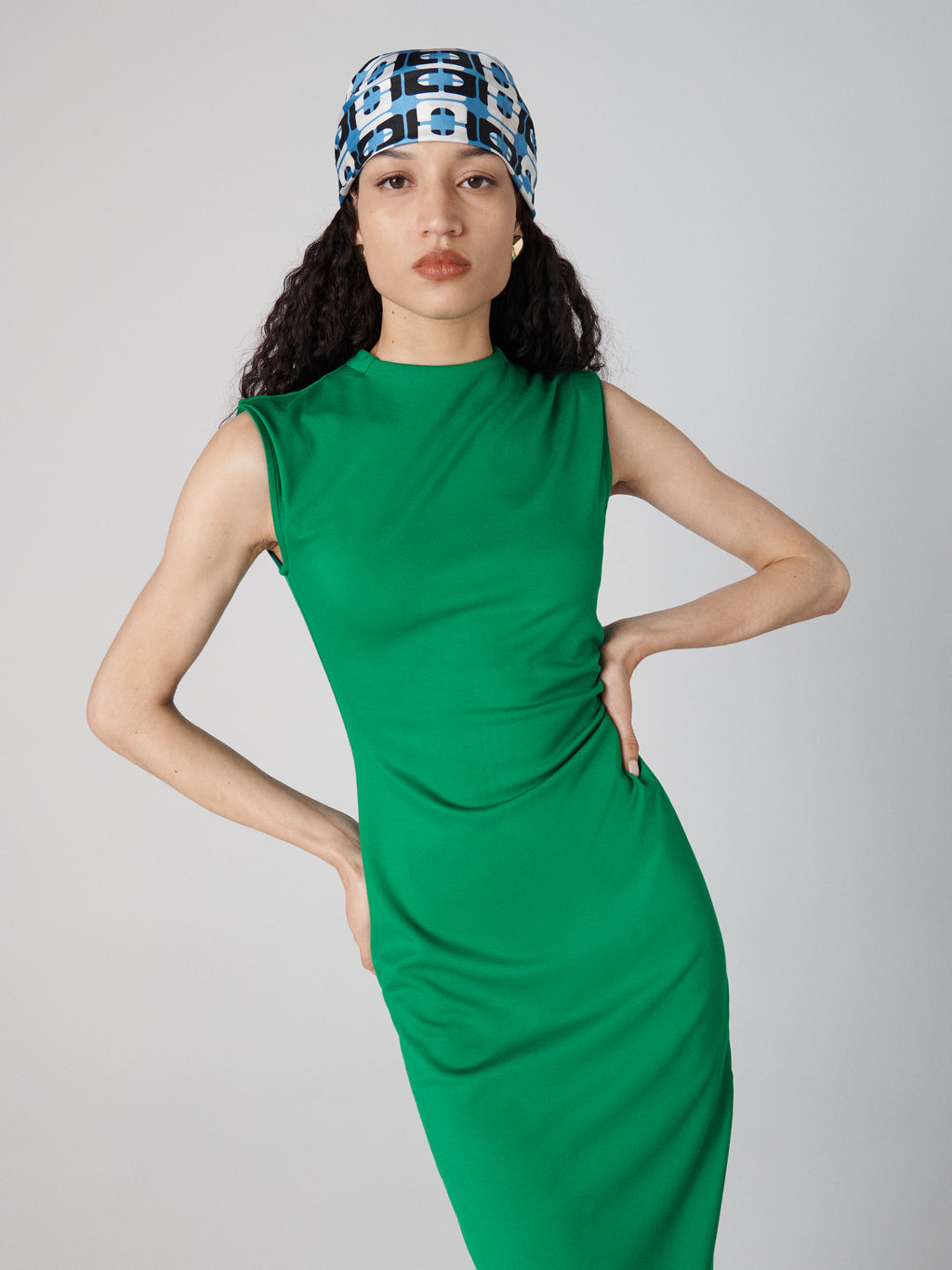 DIANE VON FURSTENBERG 総柄ブラウス グリーン 2 高級感 DIANE VON FURSTENBERG 総柄ブラウス グリーン 2 高級感
