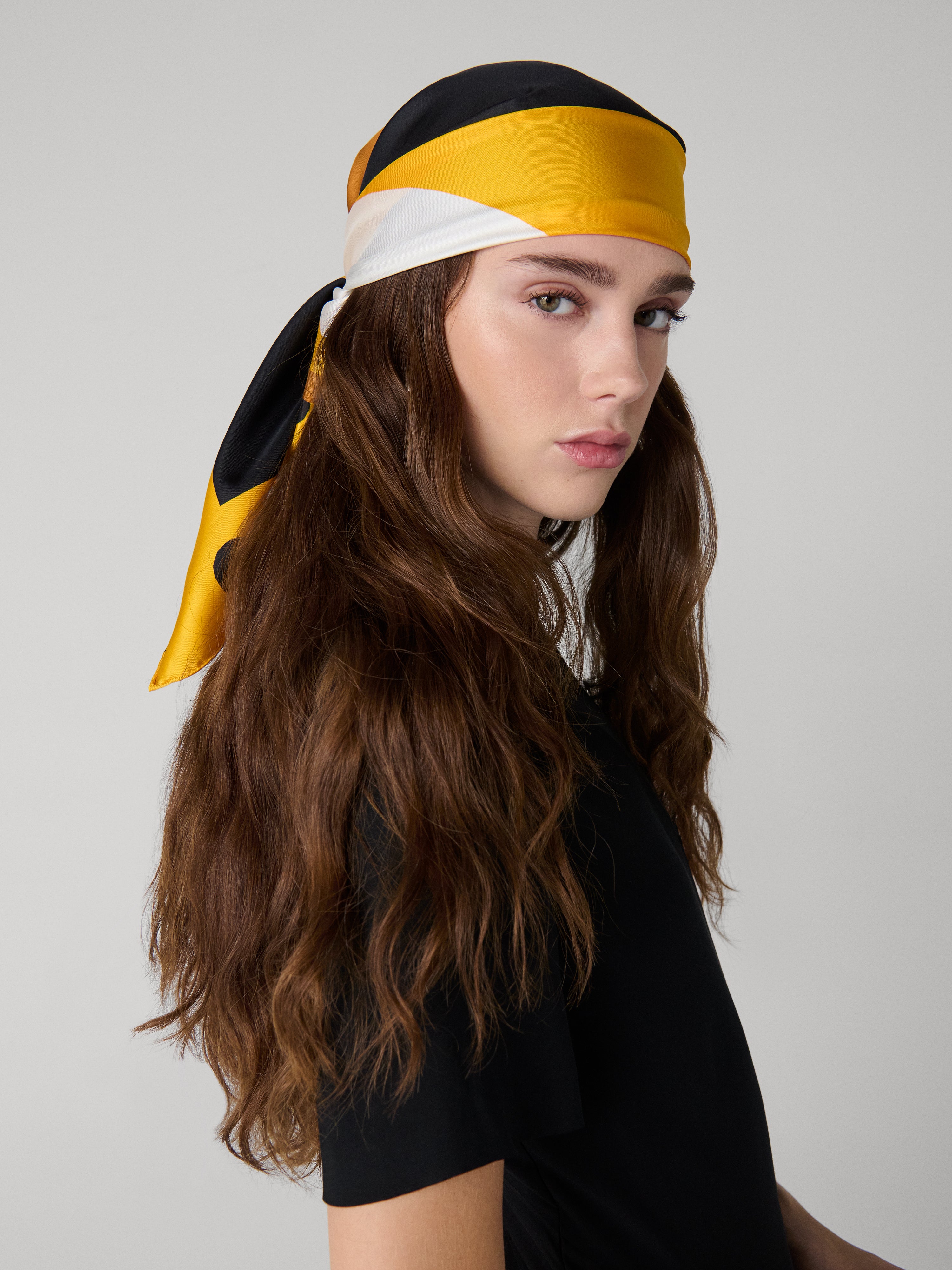 Flag Silk Scarf – Diane von Furstenberg
