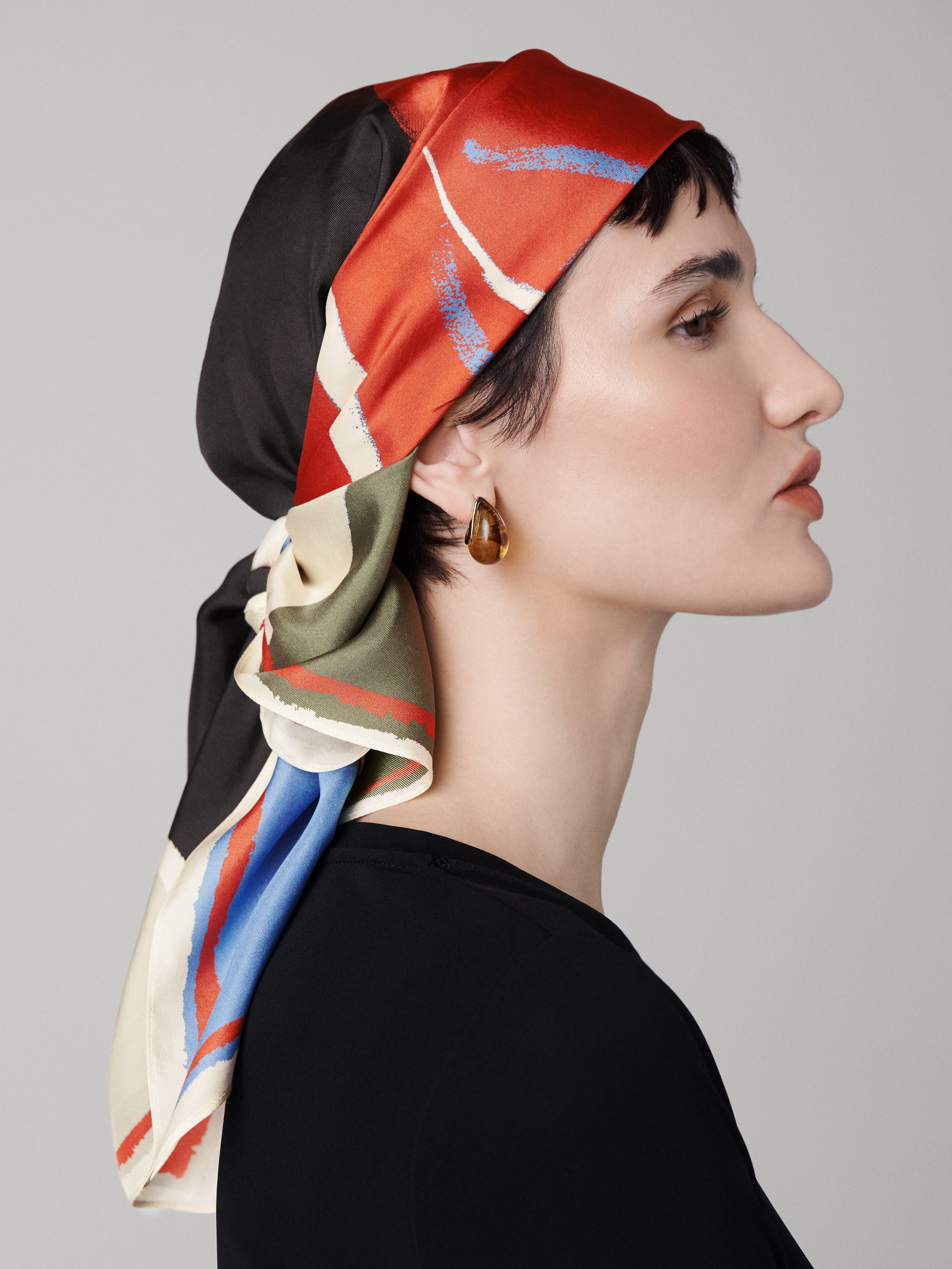 【DIANE von FURSTENBERG】国旗スカーフ Flag Scarf – Diane von Furstenberg