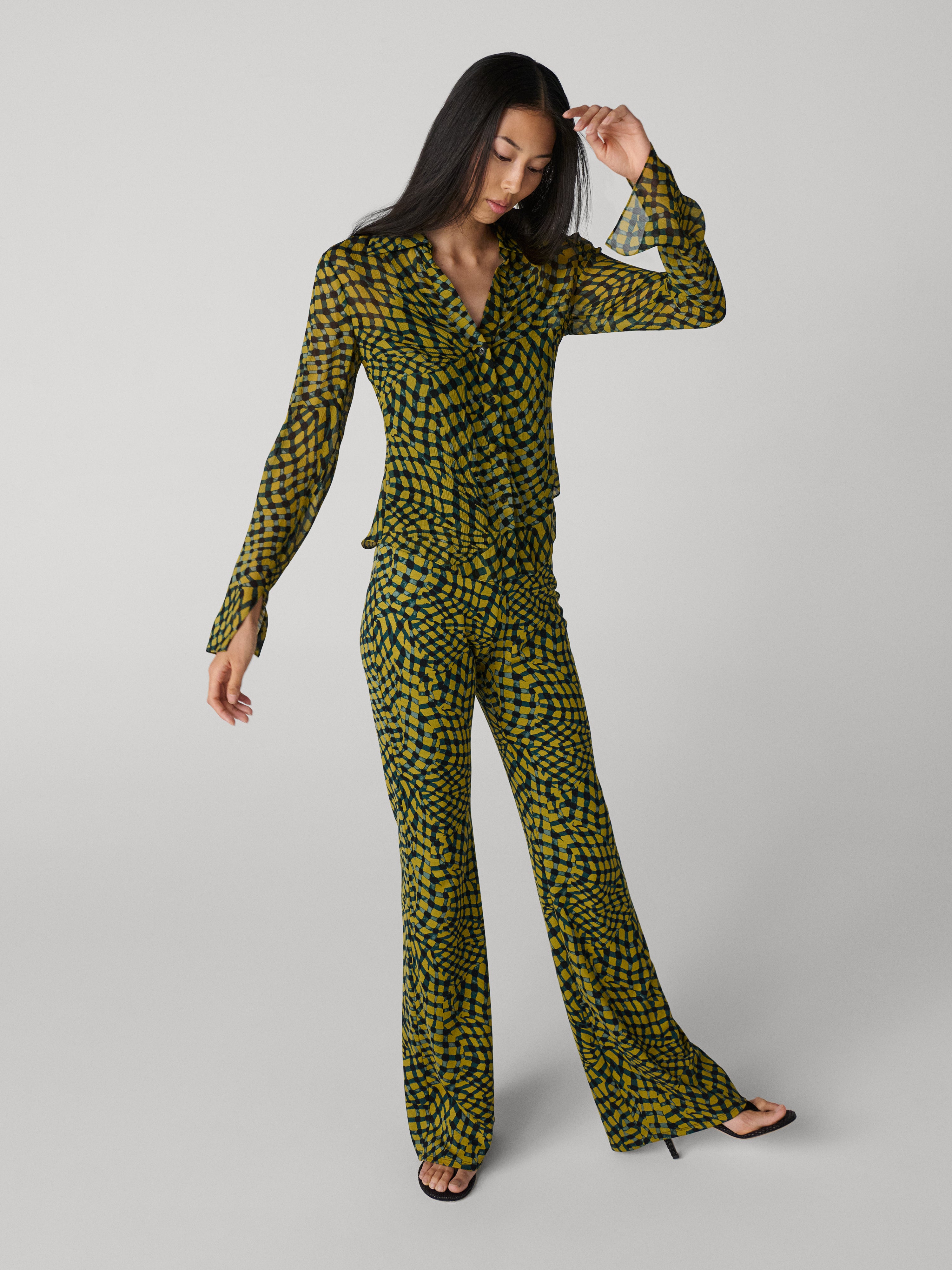 ダルメシアン柄ブラウス✳︎PINKY&DIANNE Brooklyn Pants – Diane von Furstenberg
