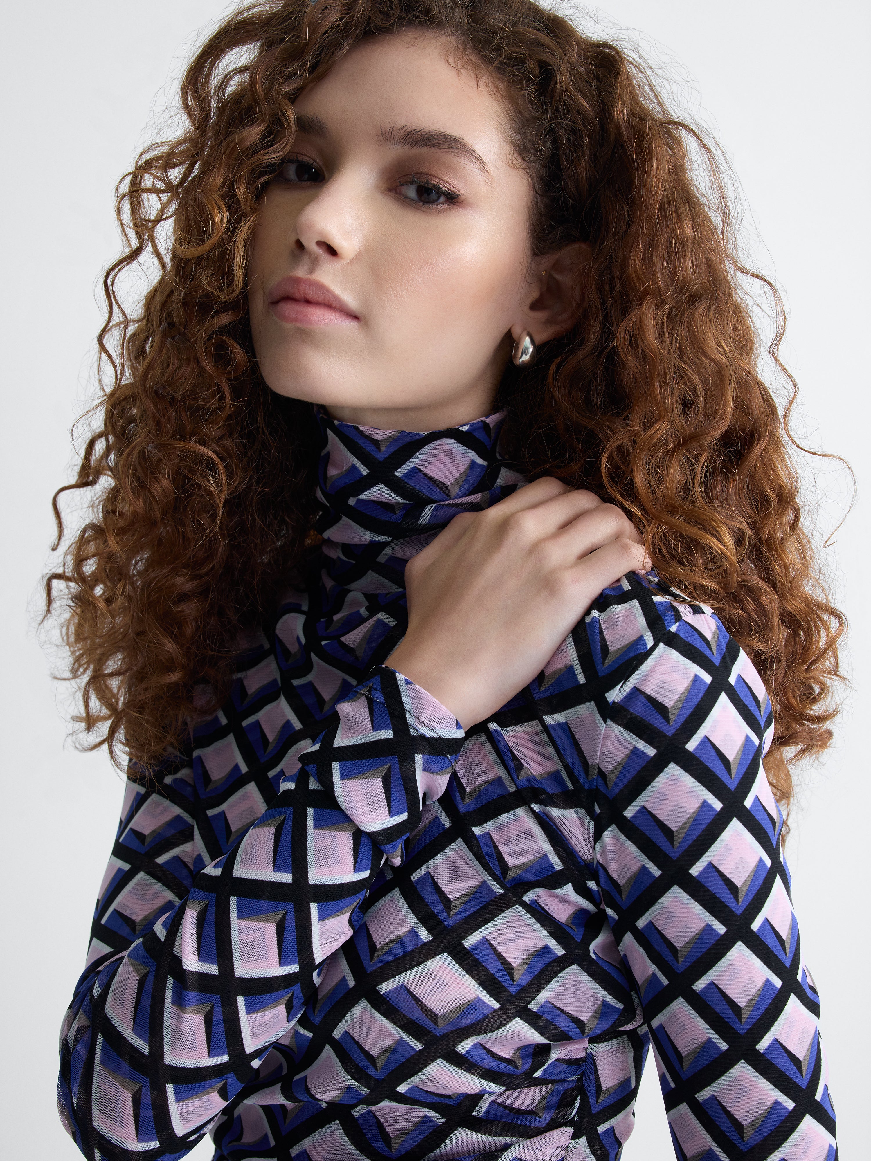 Logan Reversible Mesh Turtleneck in Window Pane, reverse side, close-up