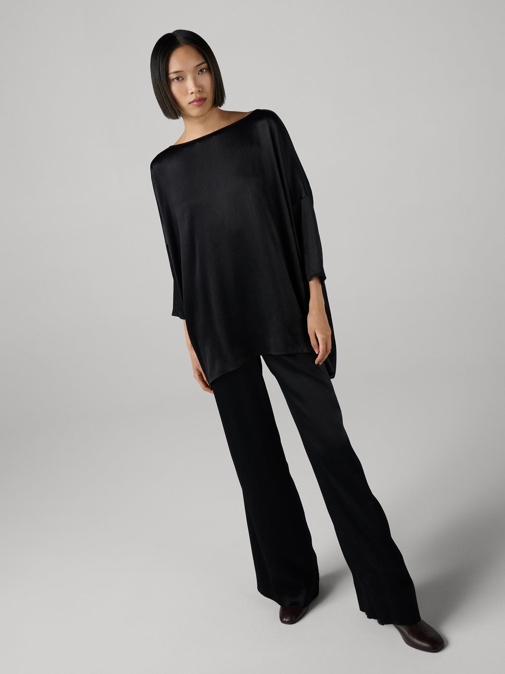 T039BBLACKCRST_A4_0932_1024x.