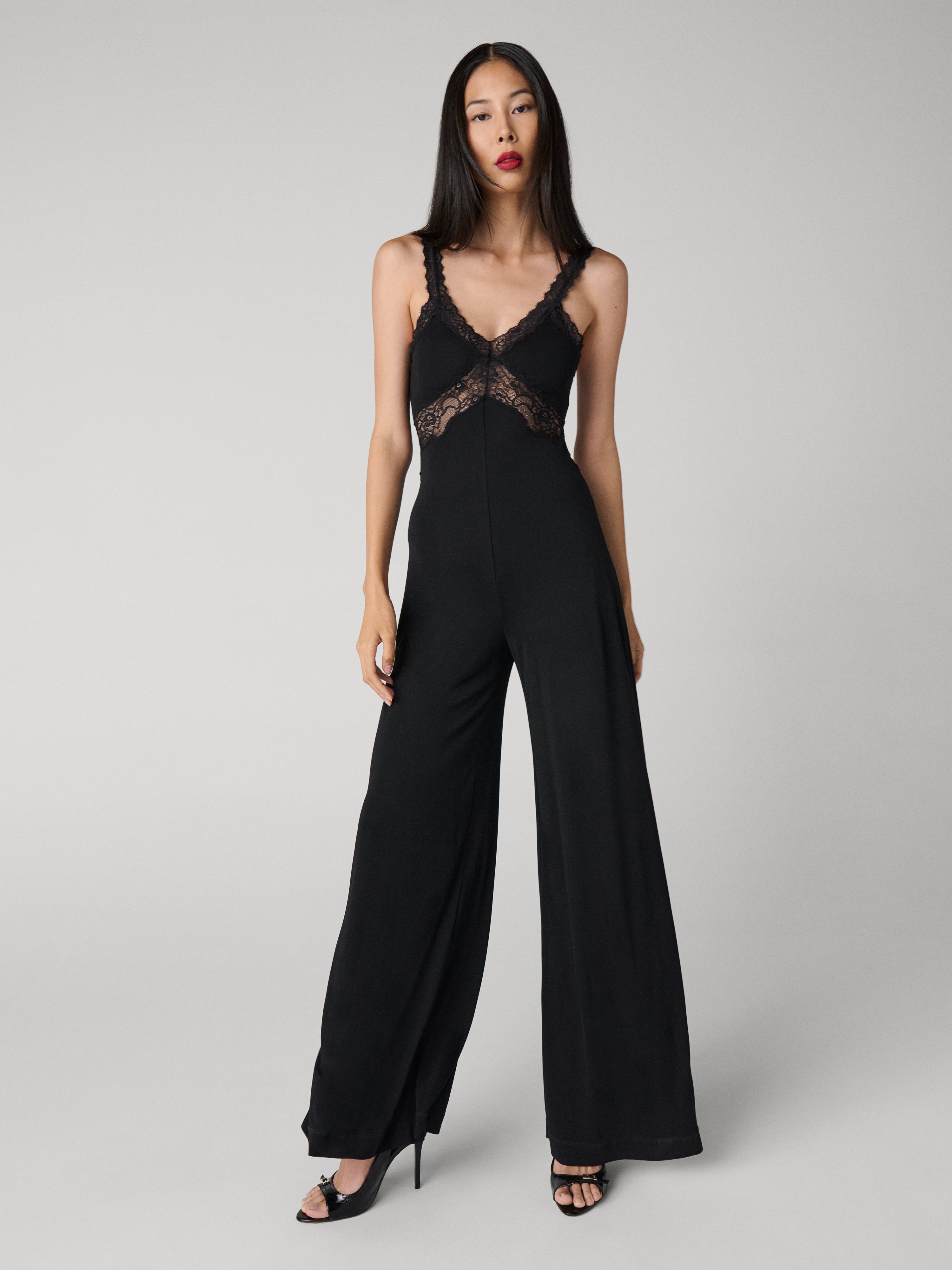 U035ABLACKMTJY_A4.jpg?crop=