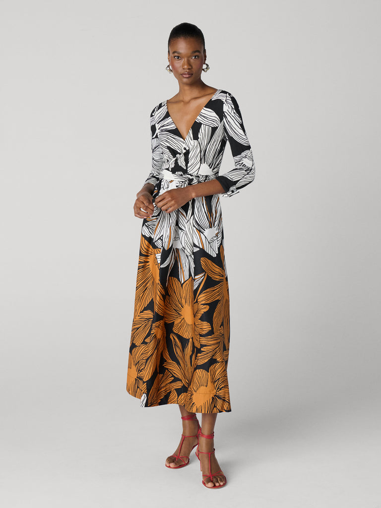 DVF - Ballerina Wrap Dress by Diane Von Furstenberg In Size: XXS DVF - Ballerina Wrap Dress by Diane Von Furstenberg In Size: XXS